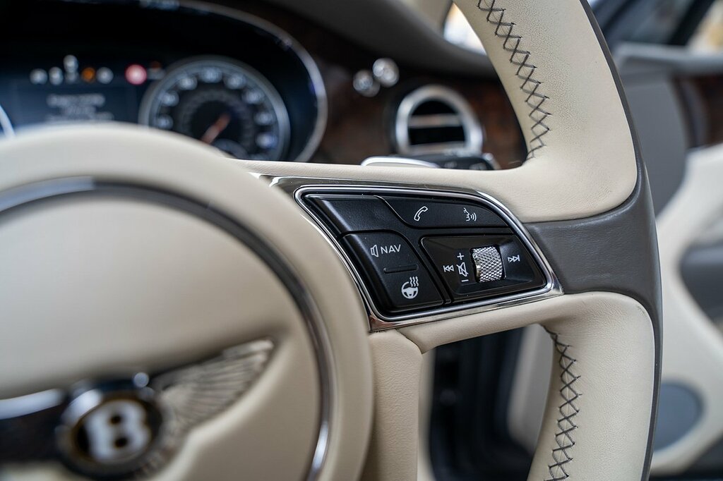 Bentley Bentayga 4.0 V8 Estate Blue #52
