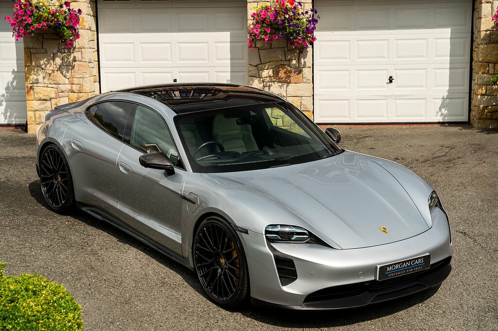 Porsche Taycan 93Kwh Turbo Grey #87
