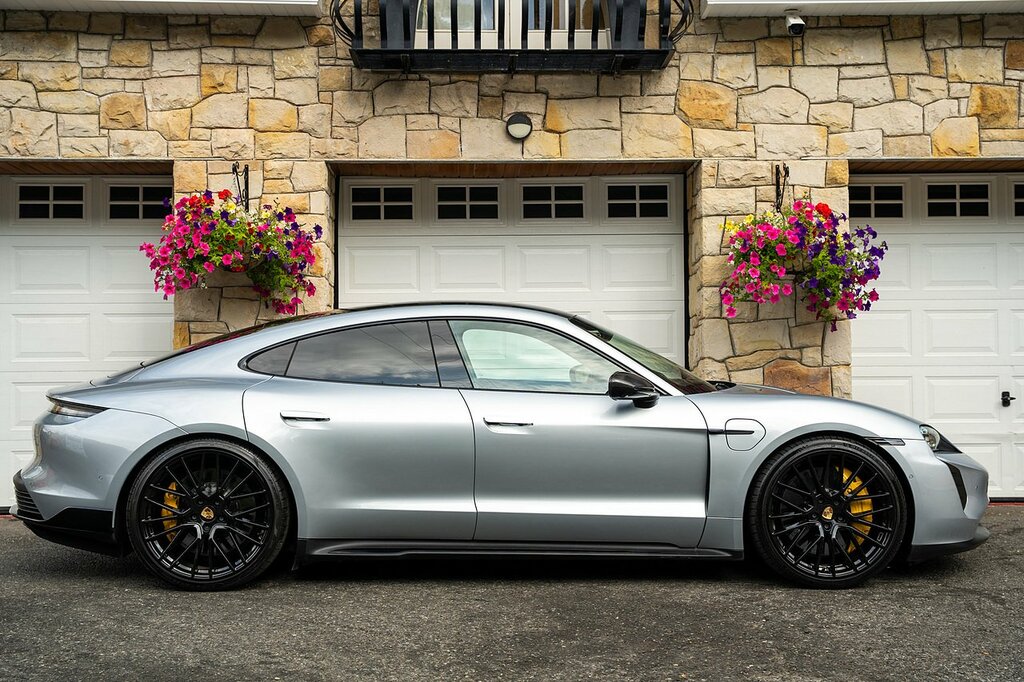 Porsche Taycan Performance Plus 93.4Kwh 4S Saloon Au Silver #3