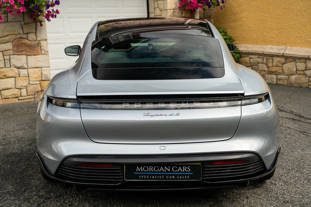Porsche Taycan 93Kwh Turbo Grey #11