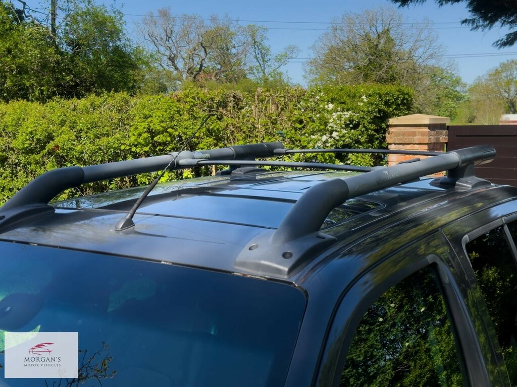 Nissan Navara Silver #42