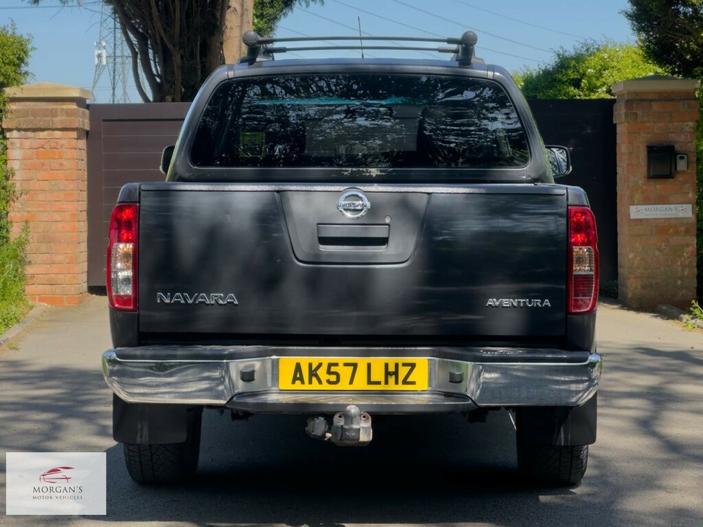 Nissan Navara Silver #28