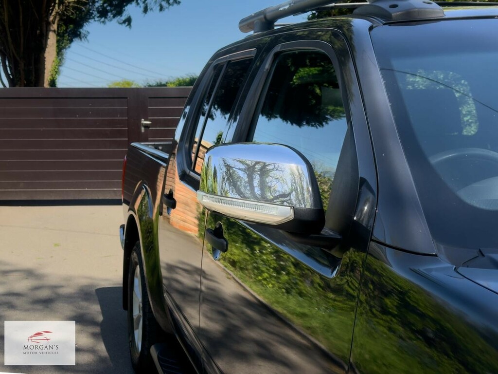 Nissan Navara Silver #38