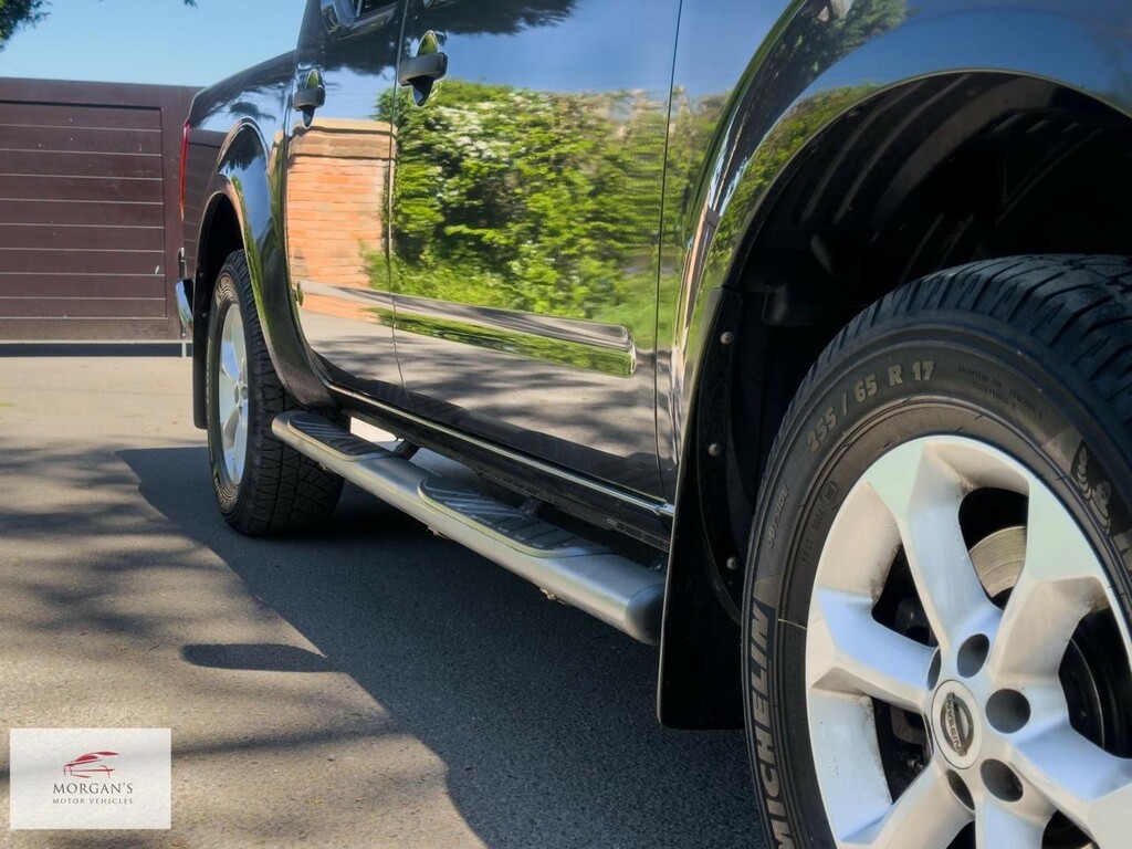 Nissan Navara Silver #37