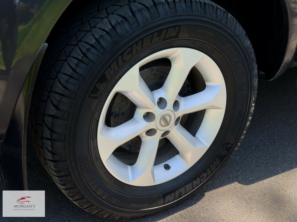 Nissan Navara Silver #49