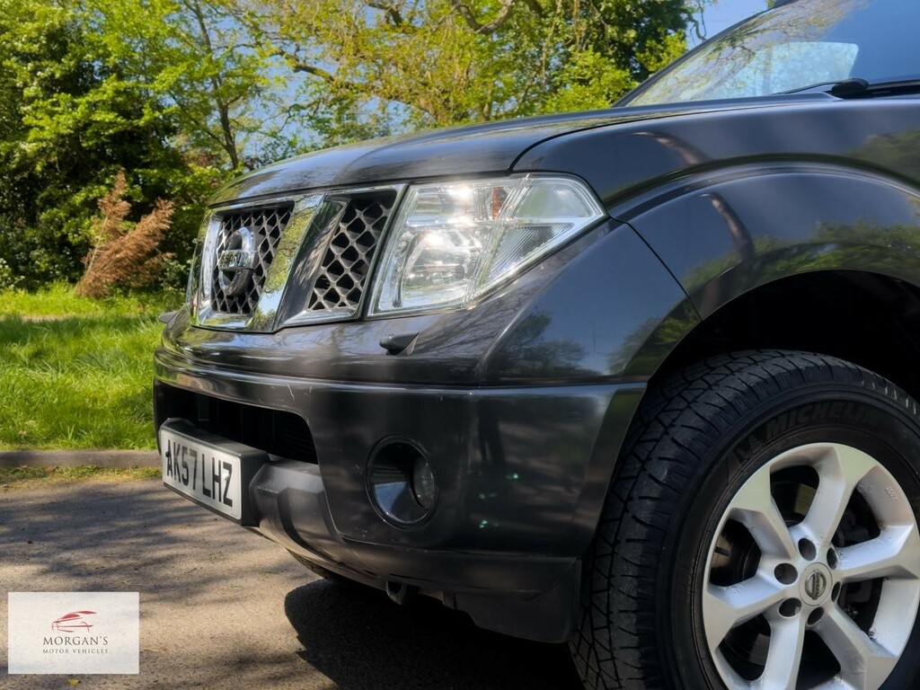 Nissan Navara Silver #34