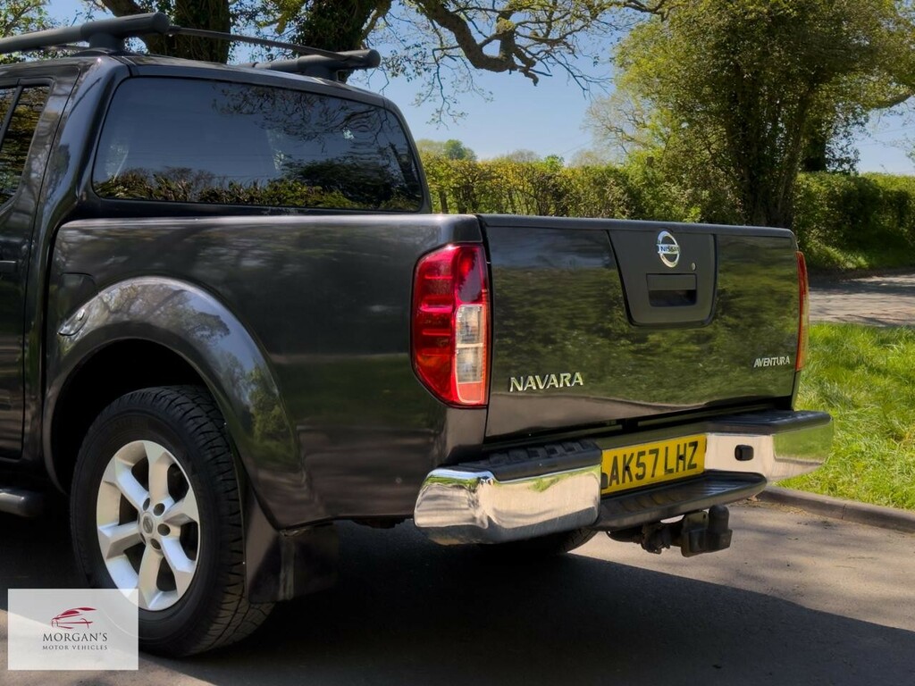 Nissan Navara Silver #51