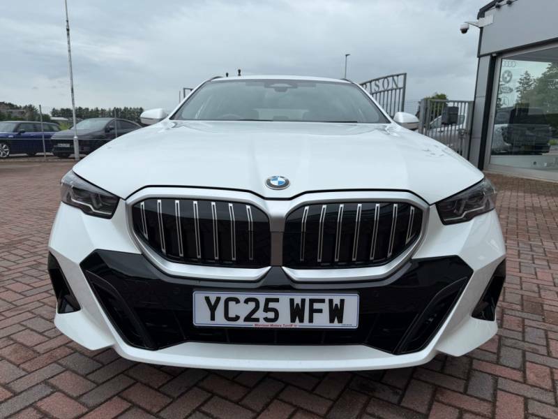 BMW 5 Series 520I M-sport Touring - 2025 25 YC25WFW White #3