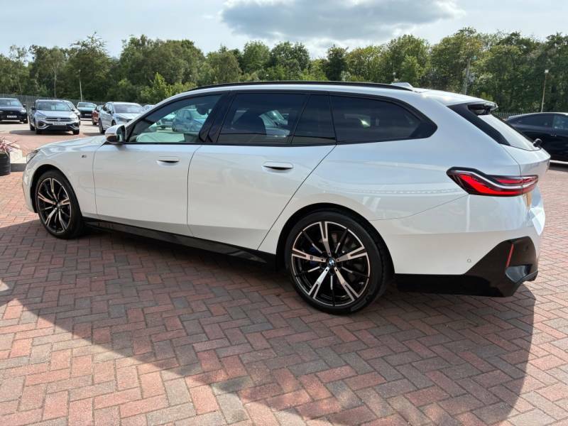 BMW 5 Series 520I M Sport Touring White #6