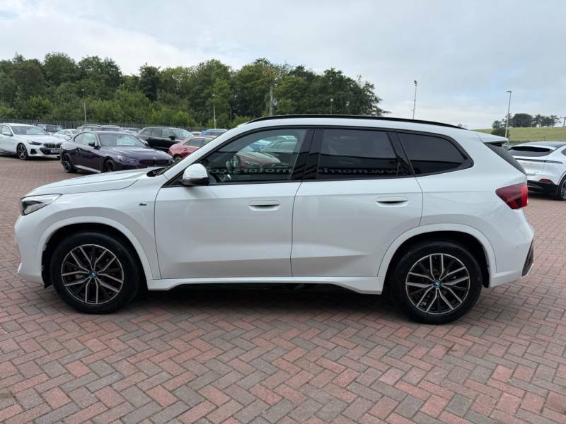 BMW iX1 Edrive 20 M-sport 150Kw 65Kwh White #5