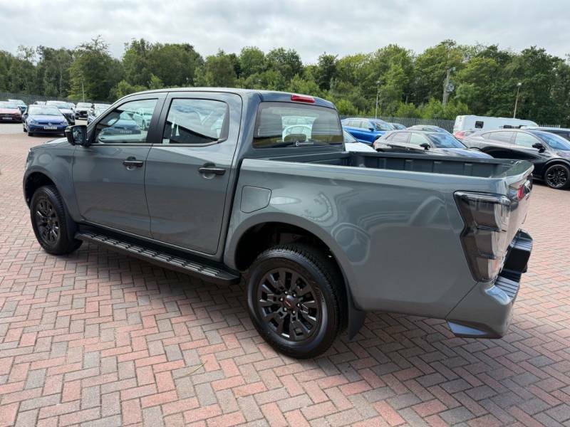 Isuzu D-Max 2.2D V-cross #6