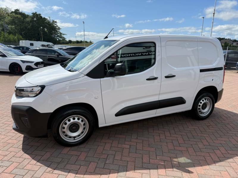 Peugeot Partner 1.5 Bluehdi 100 Professional Plus Van White #4