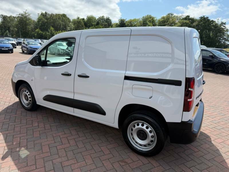 Peugeot Partner 1.5 Bluehdi 100 Professional Plus Van White #6
