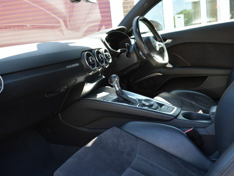 Audi TT 2.0T Fsi Quattro S Line S Tronic Silver #4
