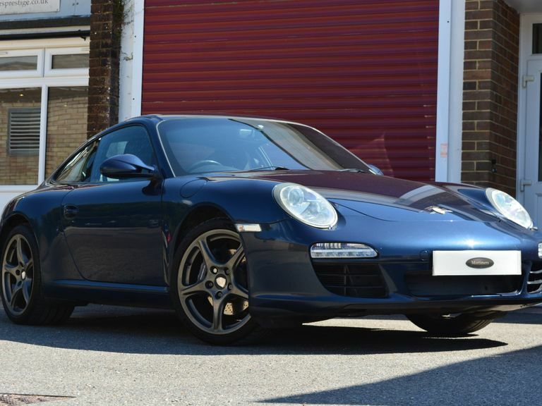 Porsche 911 Carrera 2 Blue