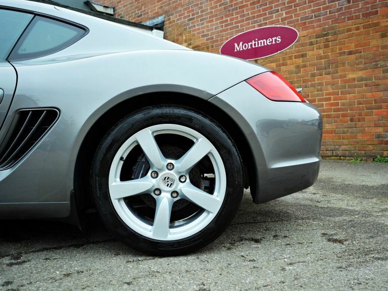 Porsche Cayman 2.7 Red #15