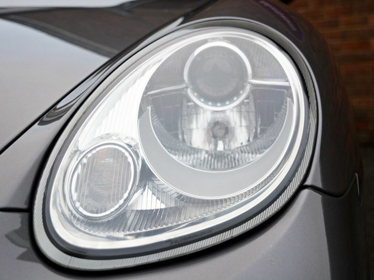 Porsche Cayman 2.7 Red #16