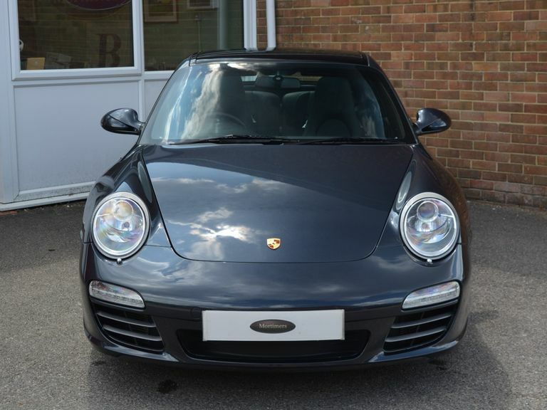 Porsche 911 Carrera 4S White #12