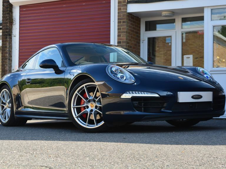 Porsche 911 Carrera 4S Pdk Blue