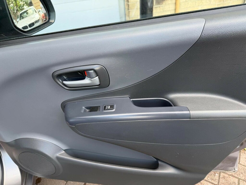 Suzuki Alto Hatchback #20