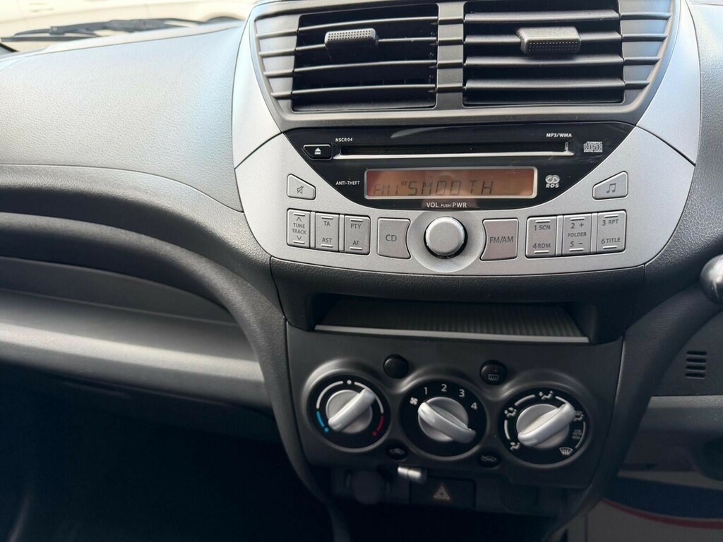 Suzuki Alto Hatchback #15