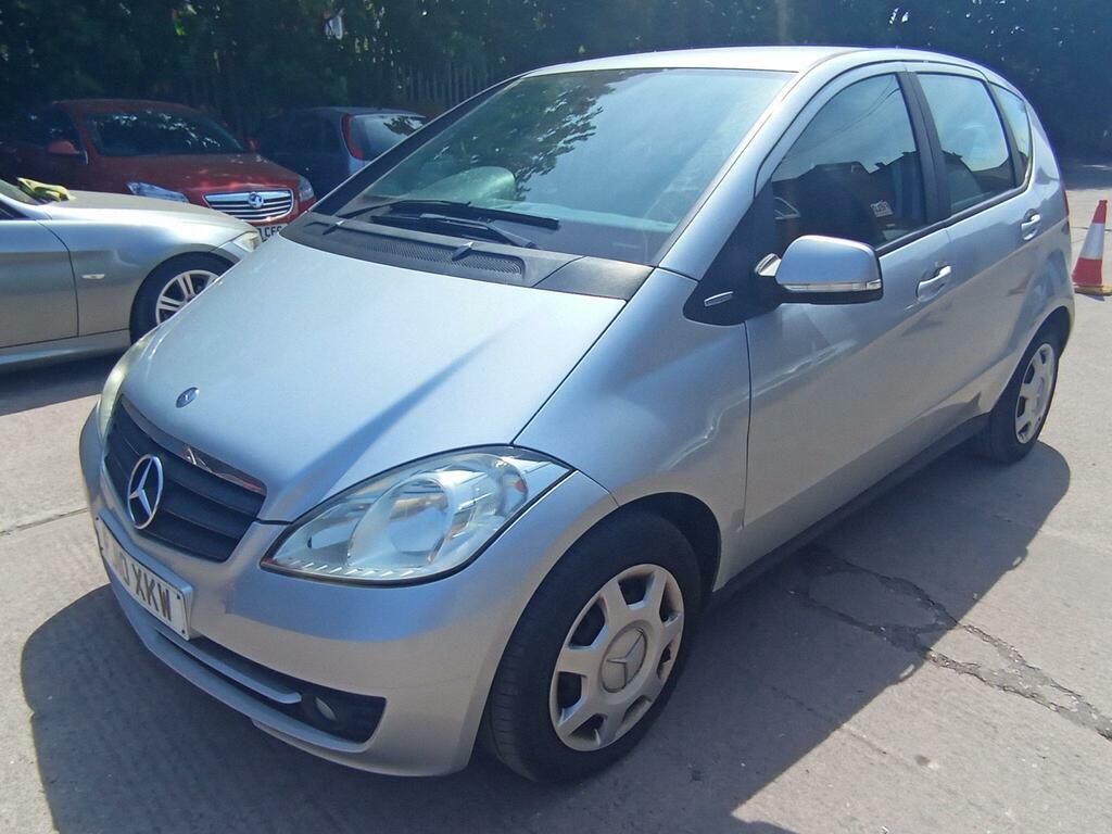 Mercedes-Benz A Class 1.5 A160 Blueefficiency Classic Se Silver #3
