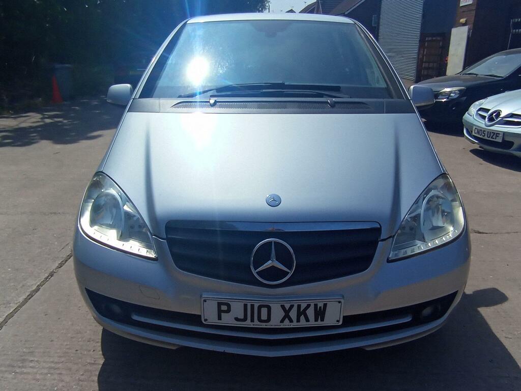 Mercedes-Benz A Class 1.5 A160 Blueefficiency Classic Se Silver #2