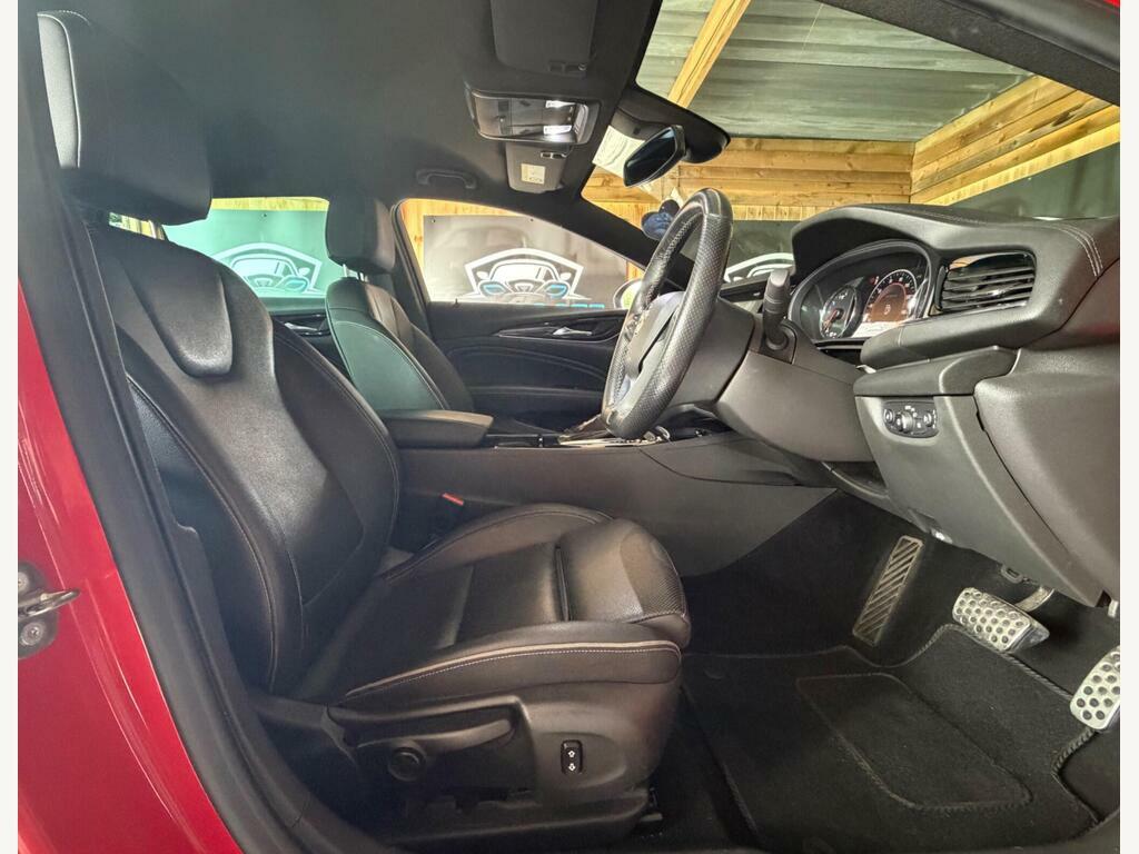 Vauxhall Insignia 1.6 Turbo D Ecotec 136 Sri Nav #13