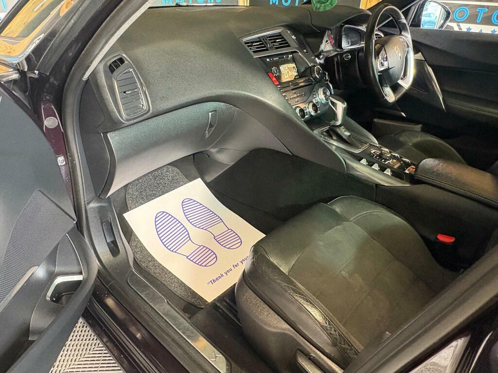 Citroen DS5 Hatchback  #24