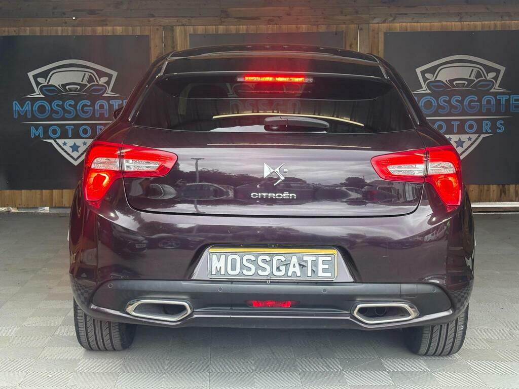 Citroen DS5 Hatchback  #8