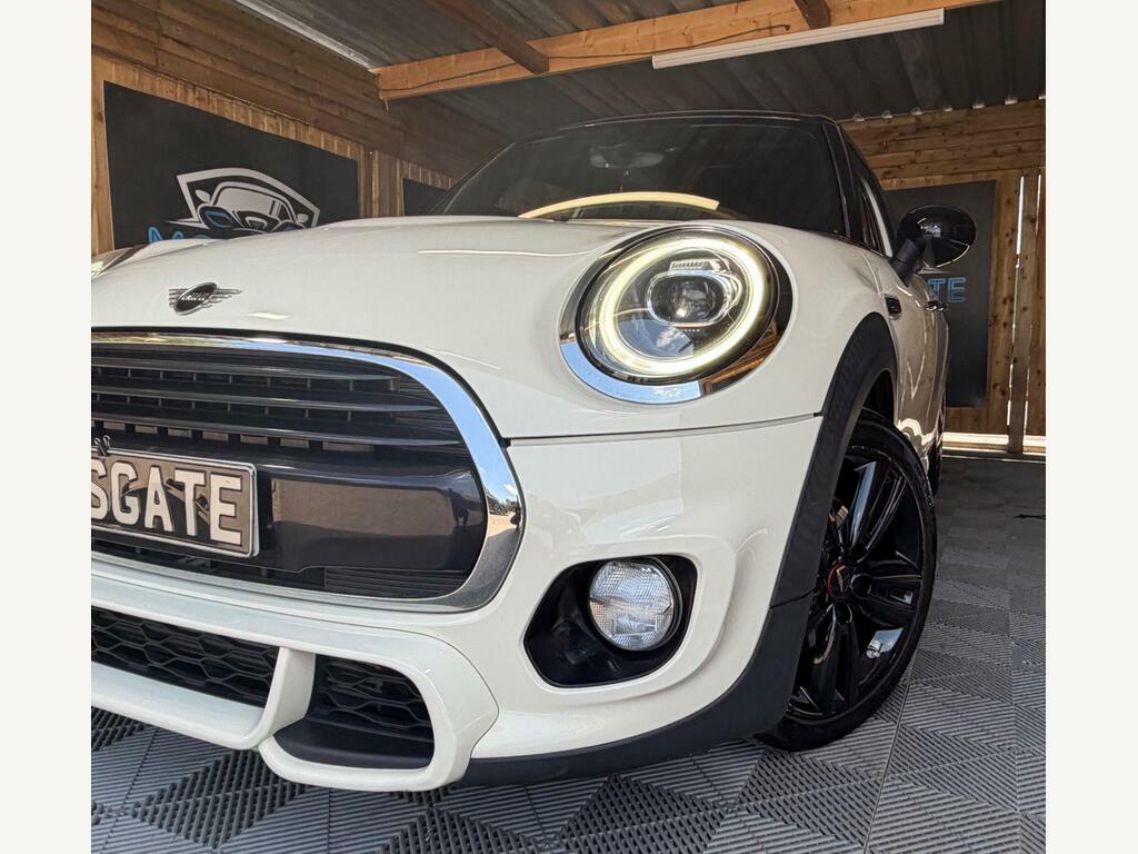 Mini Hatch 1.5 Cooper D Steptronic Euro 6 Ss YB68SWW White #6