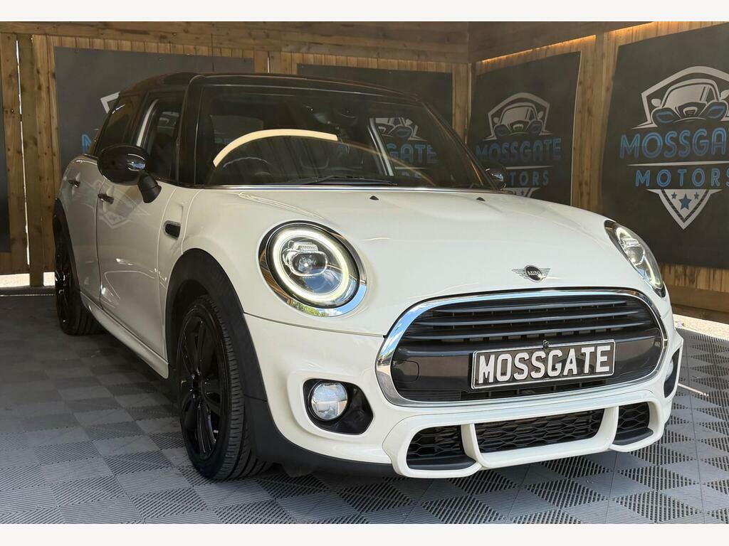 Mini Hatch 1.5 Cooper D Steptronic Euro 6 Ss YB68SWW White #3