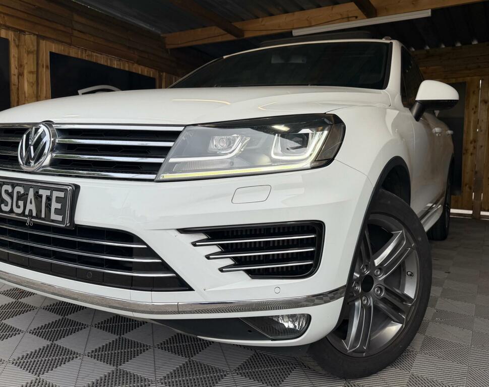 Volkswagen Touareg 3.0 Tdi V6 Bluemotion Tech R-line Tiptronic 4Wd Eu BT15PCU White #6