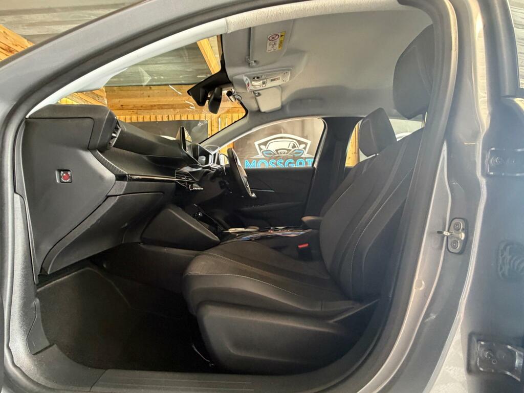 Peugeot 208 Active Premium Puretech Ss Black #30