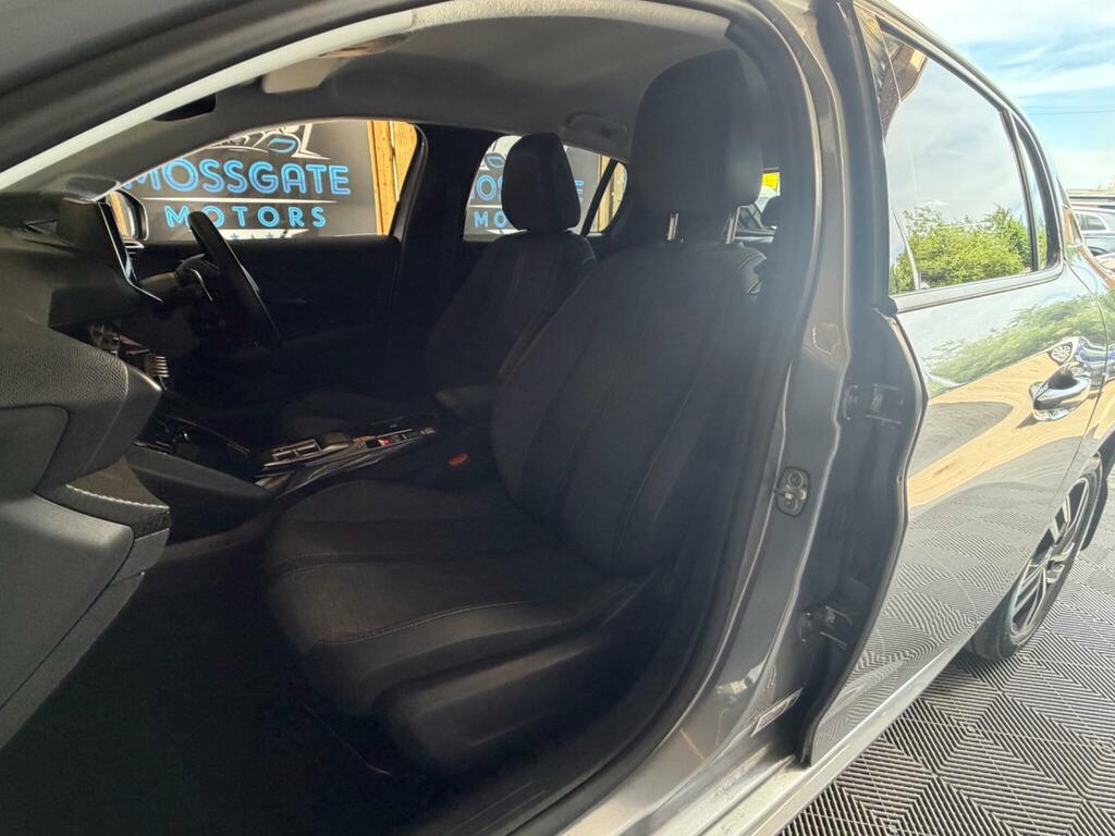 Peugeot 208 Active Premium Puretech Ss Black #31