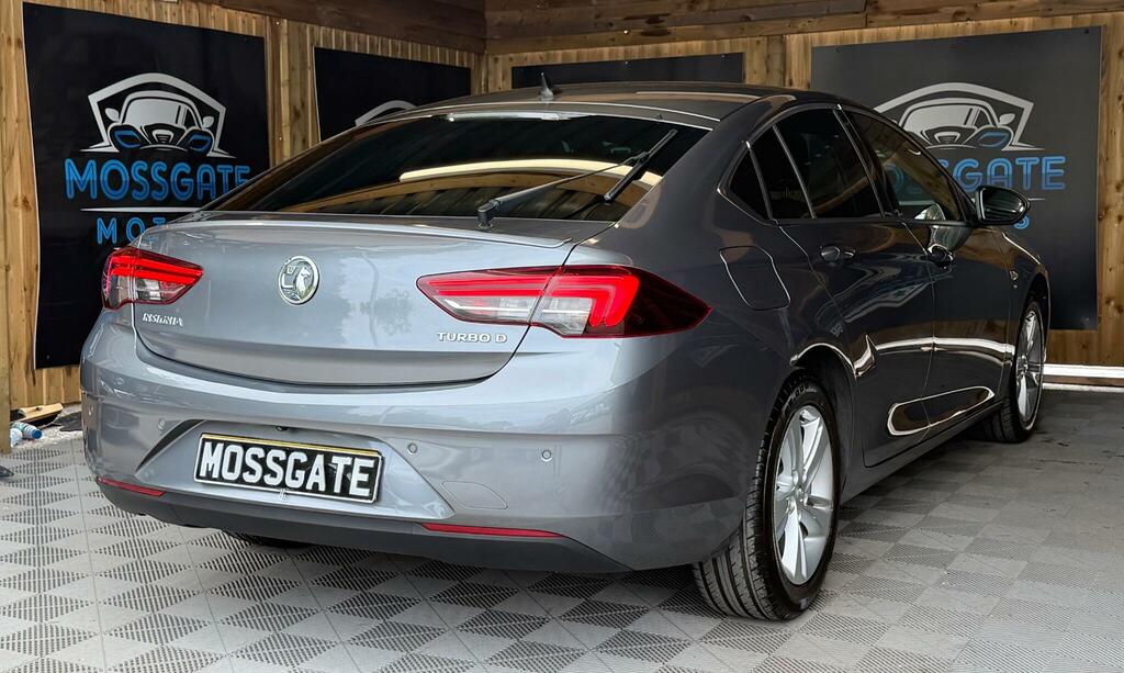 Vauxhall Insignia 1.5L Design Silver #10
