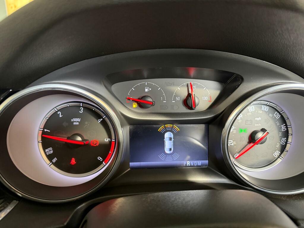 Vauxhall Insignia 1.5L Design Silver #29