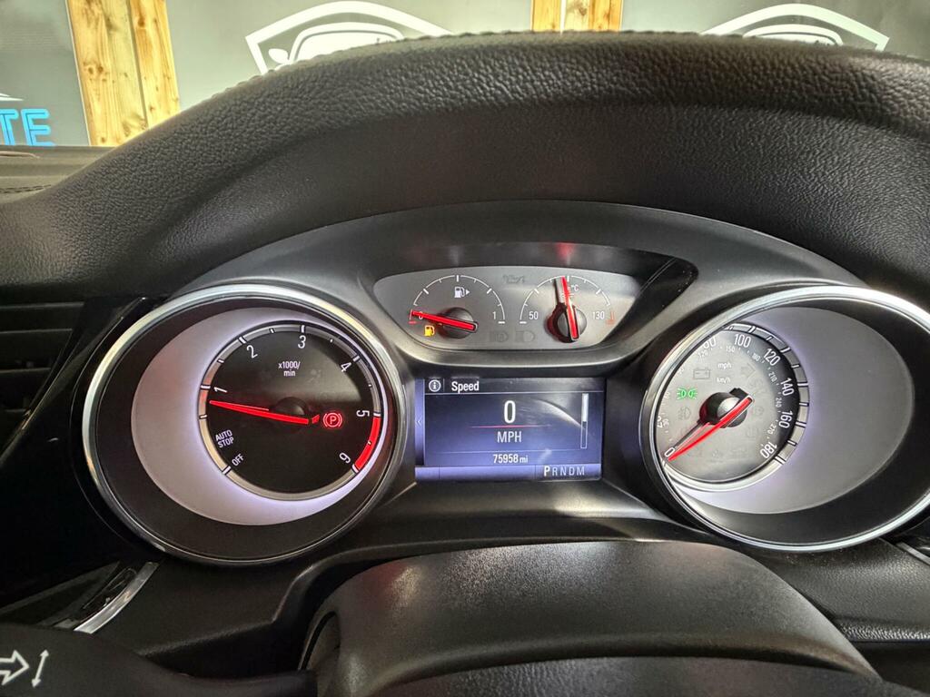 Vauxhall Insignia 1.5L Design Silver #28