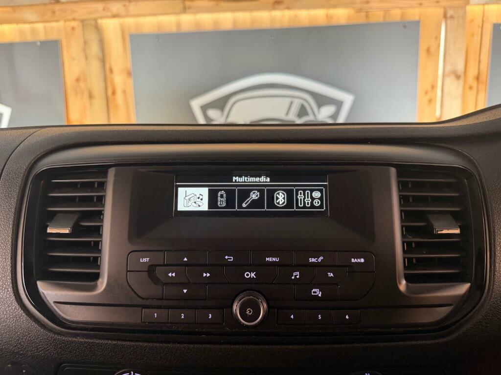 Vauxhall Vivaro L2h1 2900 Edition Ss White #30