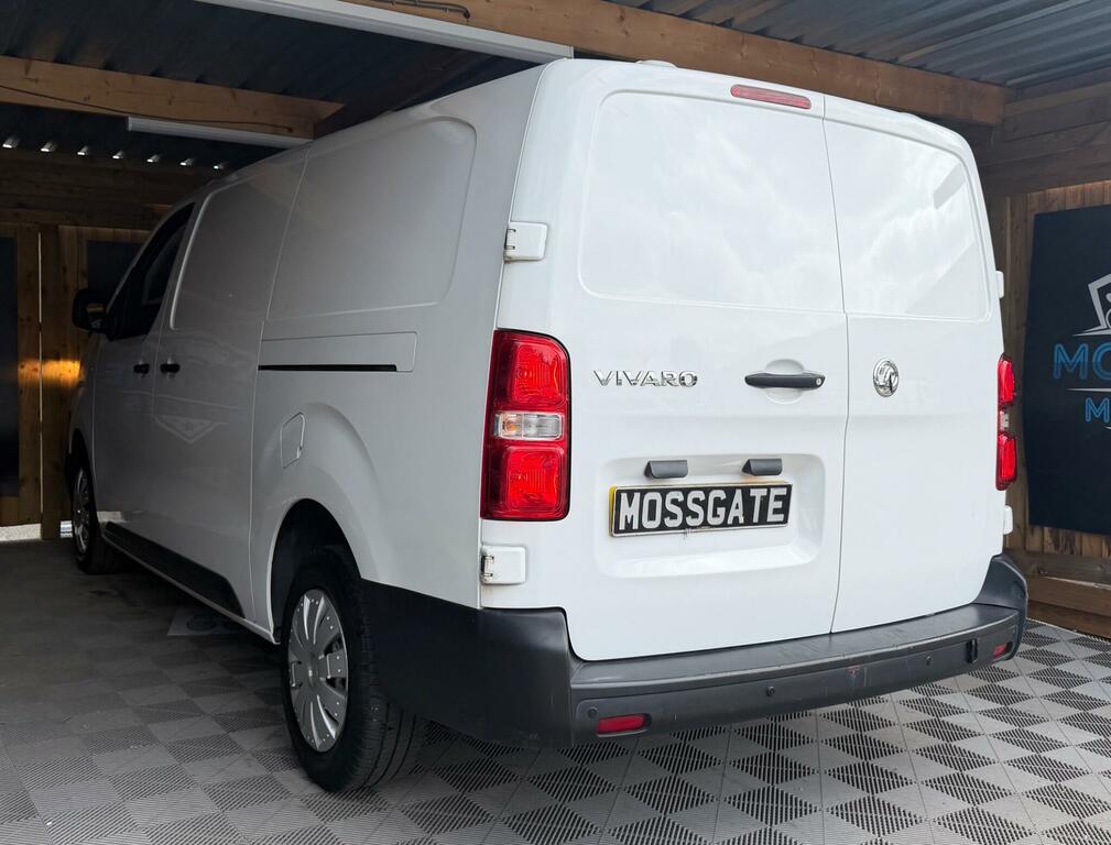 Vauxhall Vivaro L2h1 2900 Edition Ss White #16
