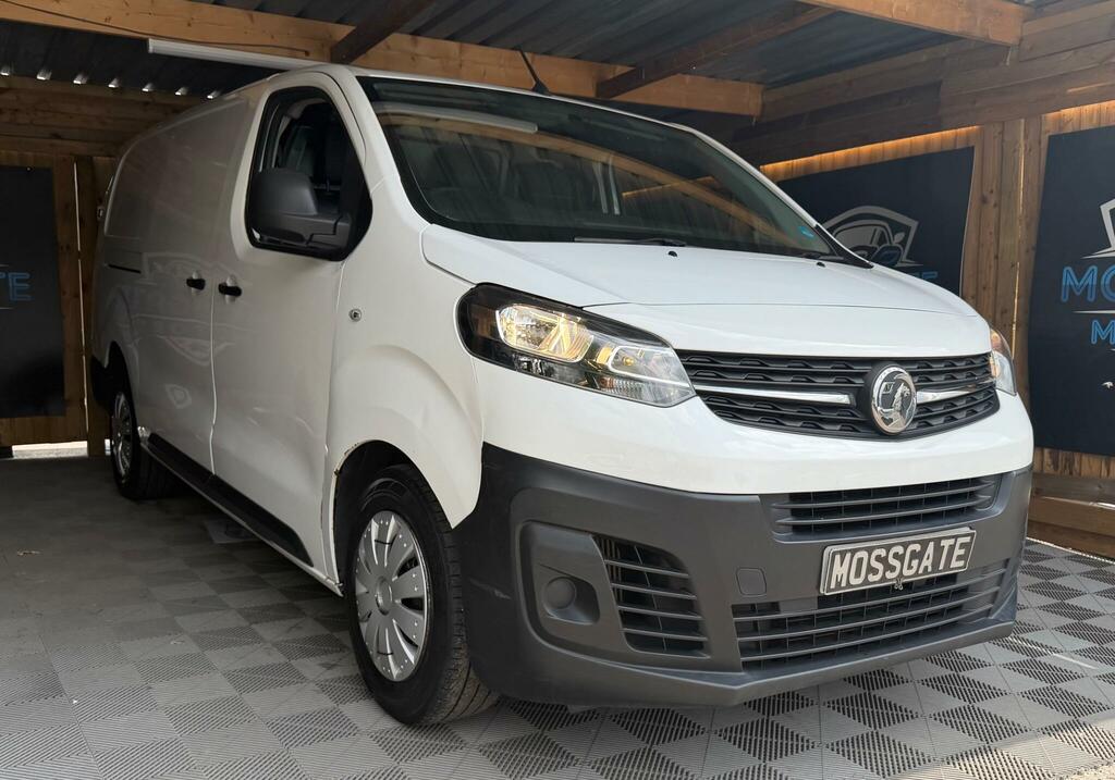 Vauxhall Vivaro 2.0 Turbo D 3100 Edition L2 H1 Euro 6 Ss White #3