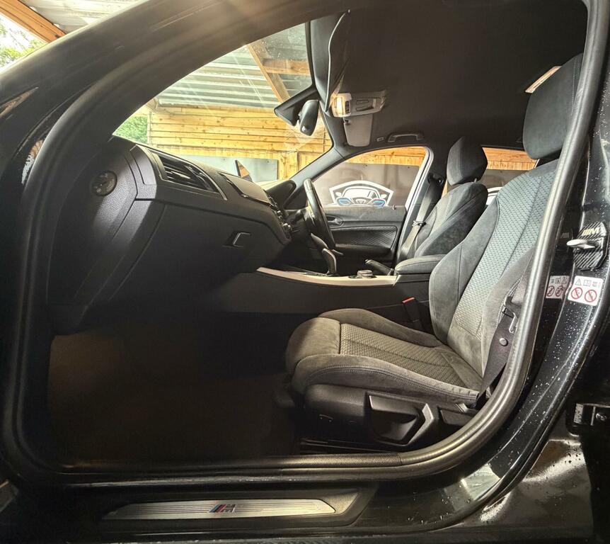 BMW 1 Series Sport White #31