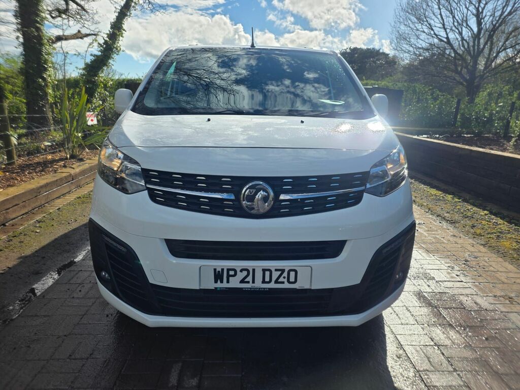 Vauxhall Vivaro 1.5 Turbo D 2700 Sportive Panel Van Man WP21DZO White #2