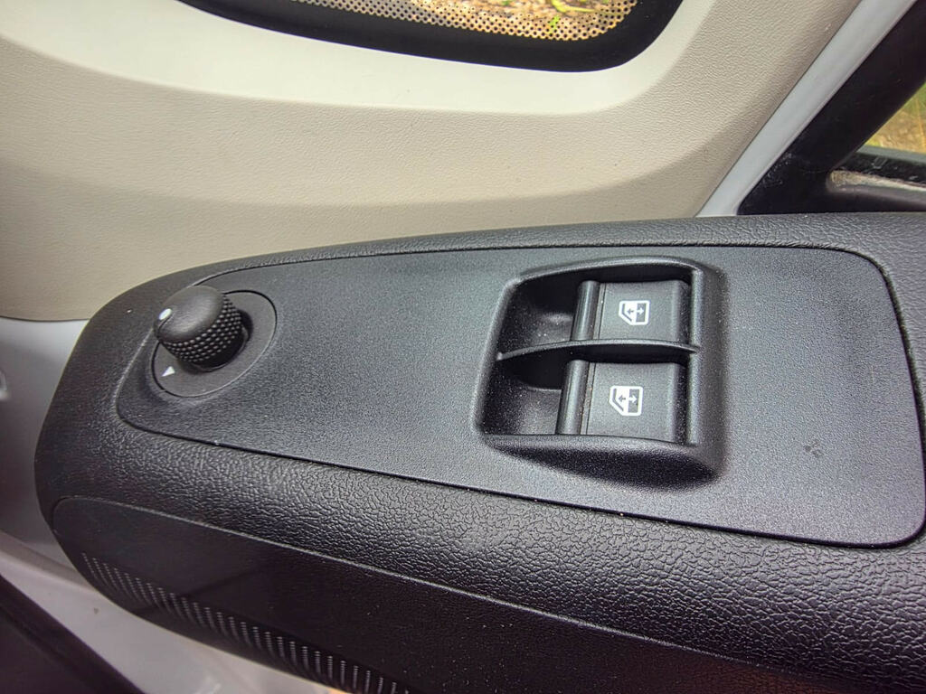 Fiat Ducato 2.2 Multijet Power 42 Silver #9