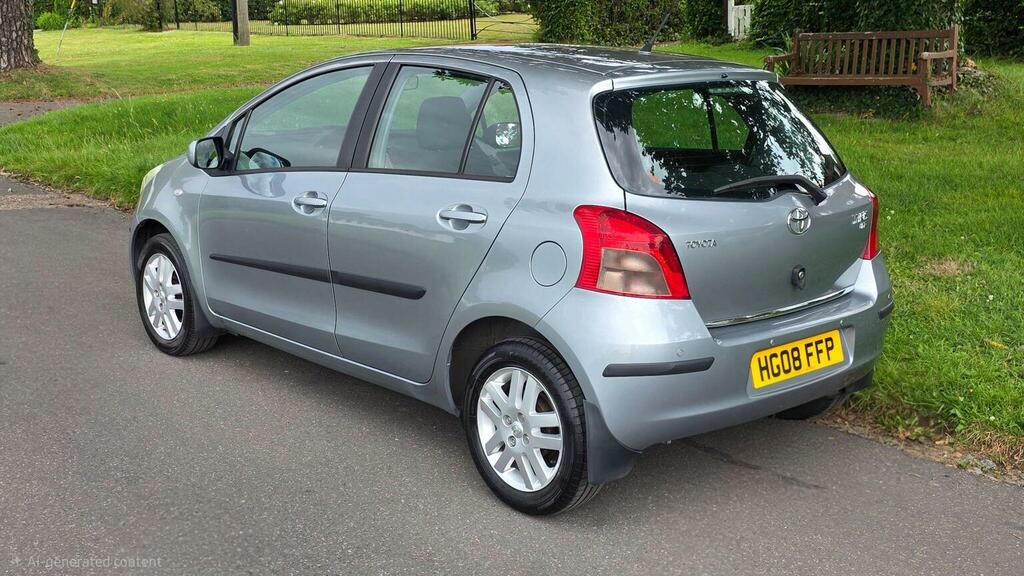 Toyota Yaris 1.3 Vvt-i Tr Silver #5