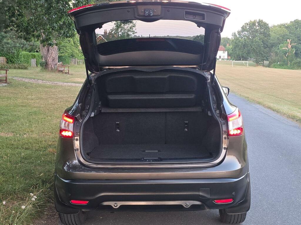 Nissan Qashqai 1.6 Dci Acenta Premium Black #7