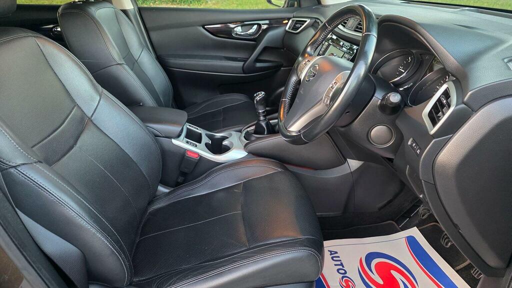Nissan Qashqai 1.6 Dci Acenta Premium Black #17