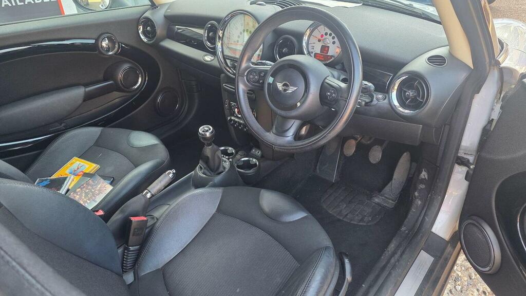 Mini Hatch 2013 1.6 Cooper Suv Euro 5 Ss Red #7