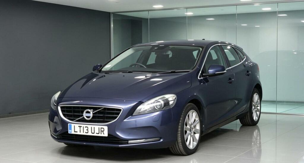 Volvo V40 1.6 D2 Se Lux Nav Euro 5 Ss Blue #3