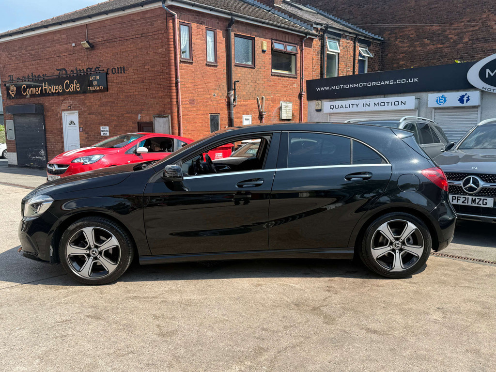 Mercedes-Benz A Class D Sport Edition PO18UUY Black #4